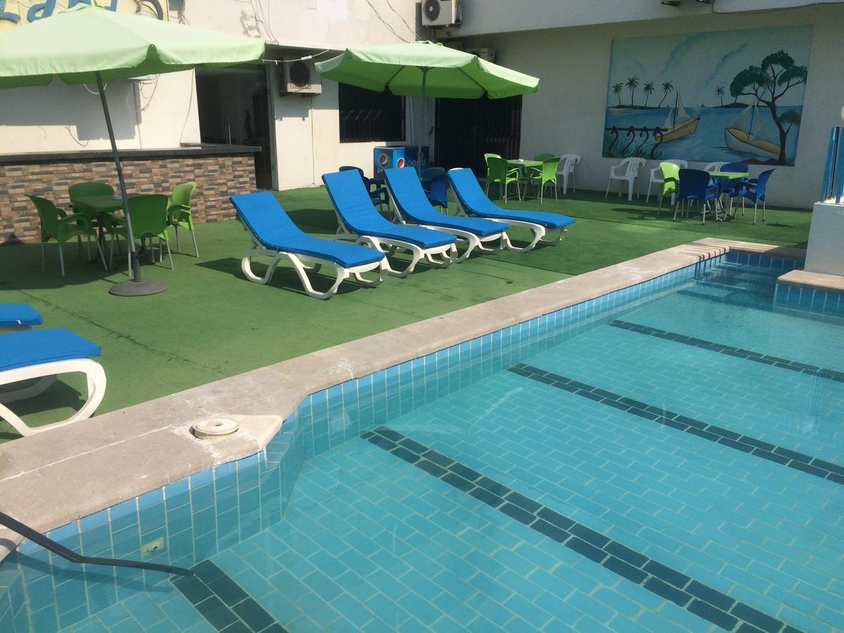 Queens Land Hotel Jounieh Eksteriør billede